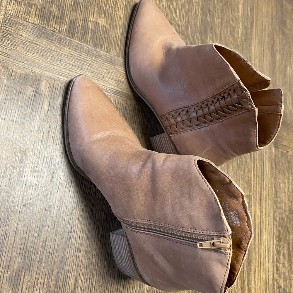Lucky Brand Tan Ankle Booties with Woven Detail